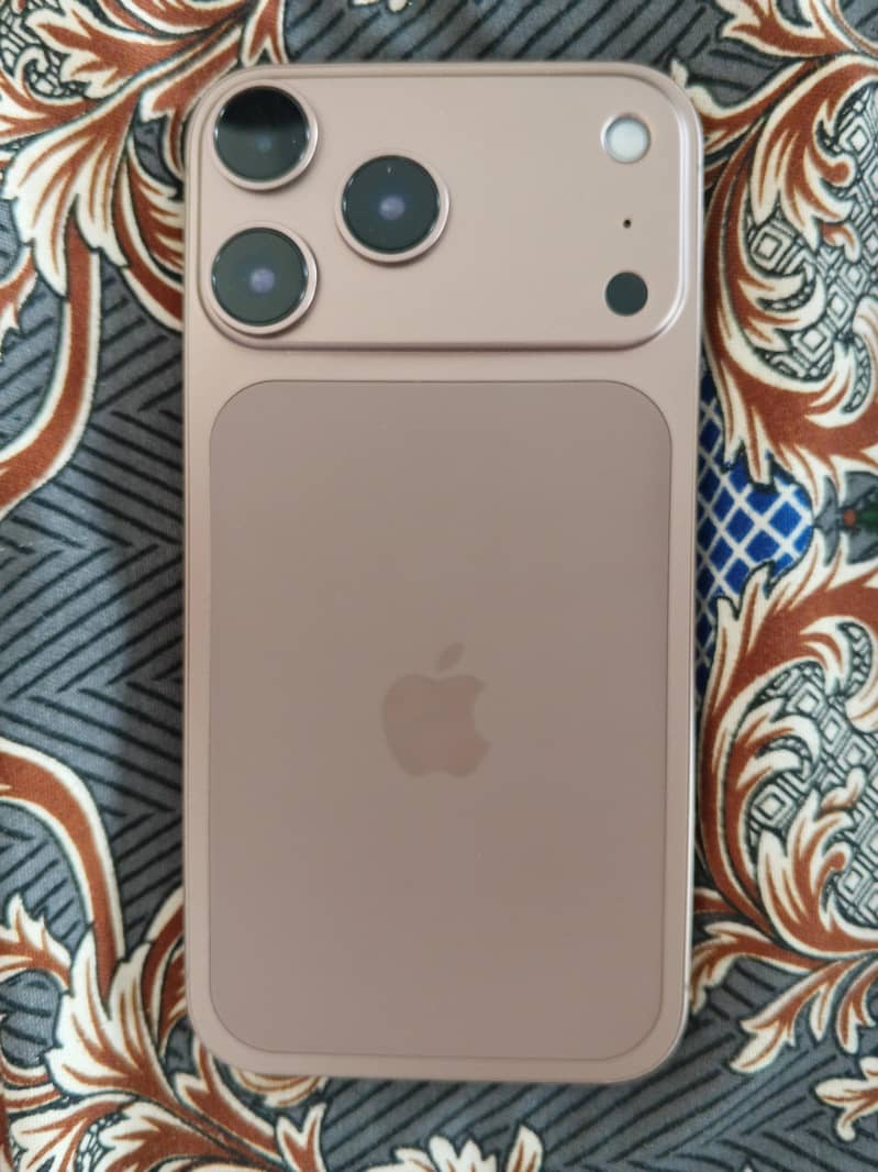 Apple iPhone XR 1