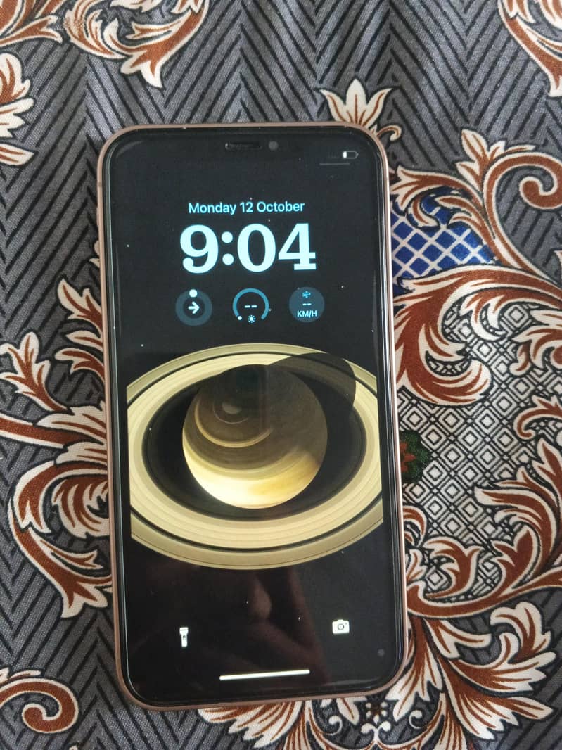 Apple iPhone XR 4