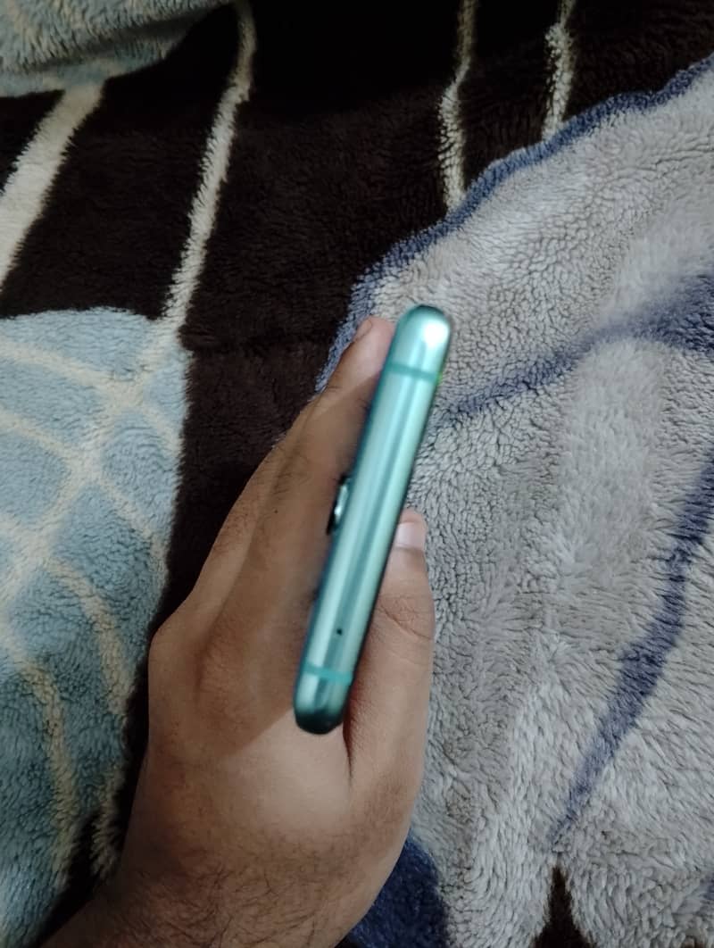 One Plus 8 Pro 3