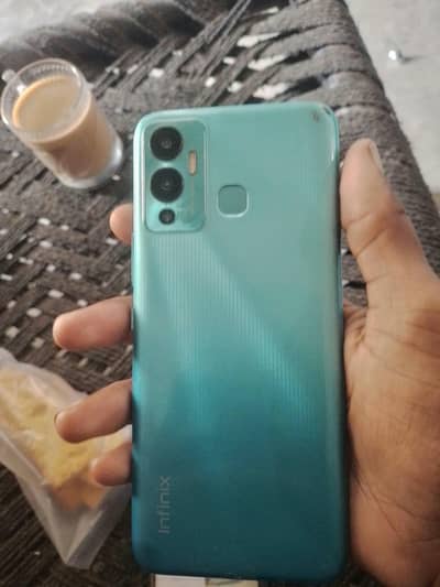 Infinix Hot 12 Play