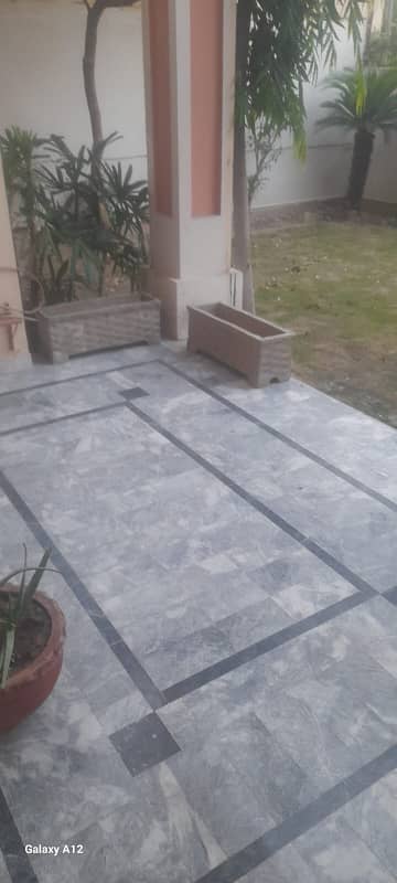 03211777676Khyaban colony no 2may available single story used house 18.5marly for rent
