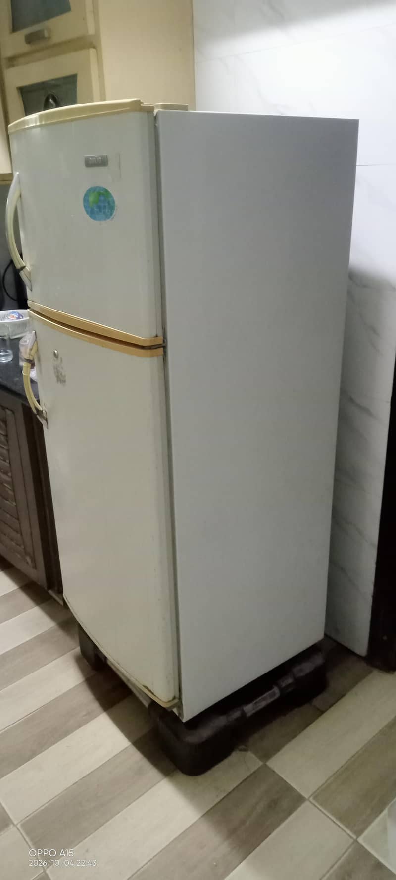 Refrigerator 1