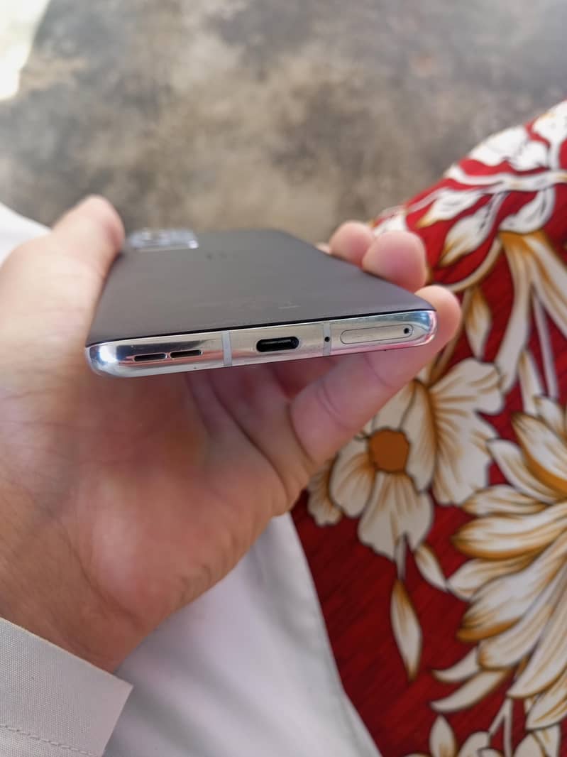 One Plus 9 pro 2