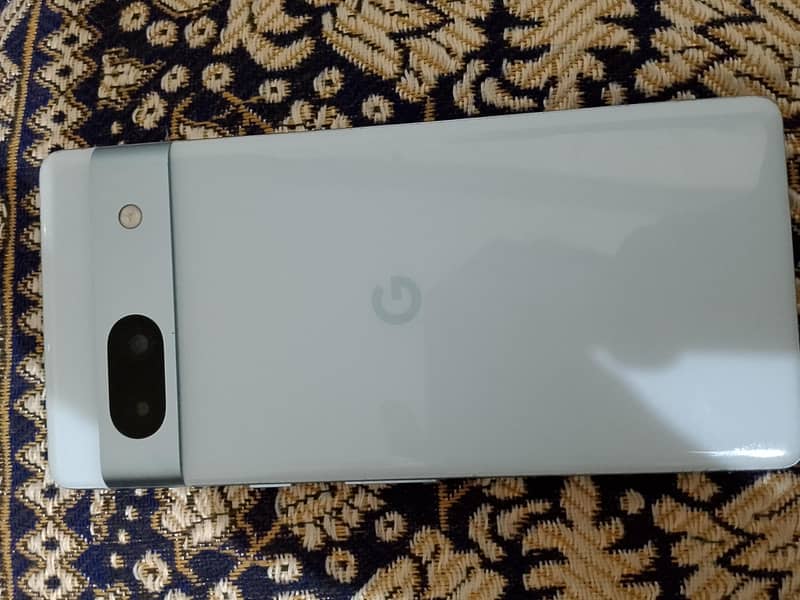 Google Pixel 7a 2