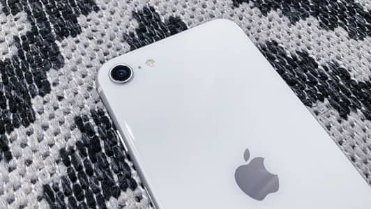 Apple iPhone SE 128gn