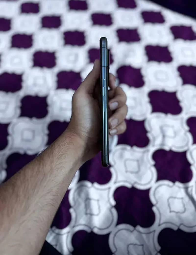Google Pixel 7 Pro 6