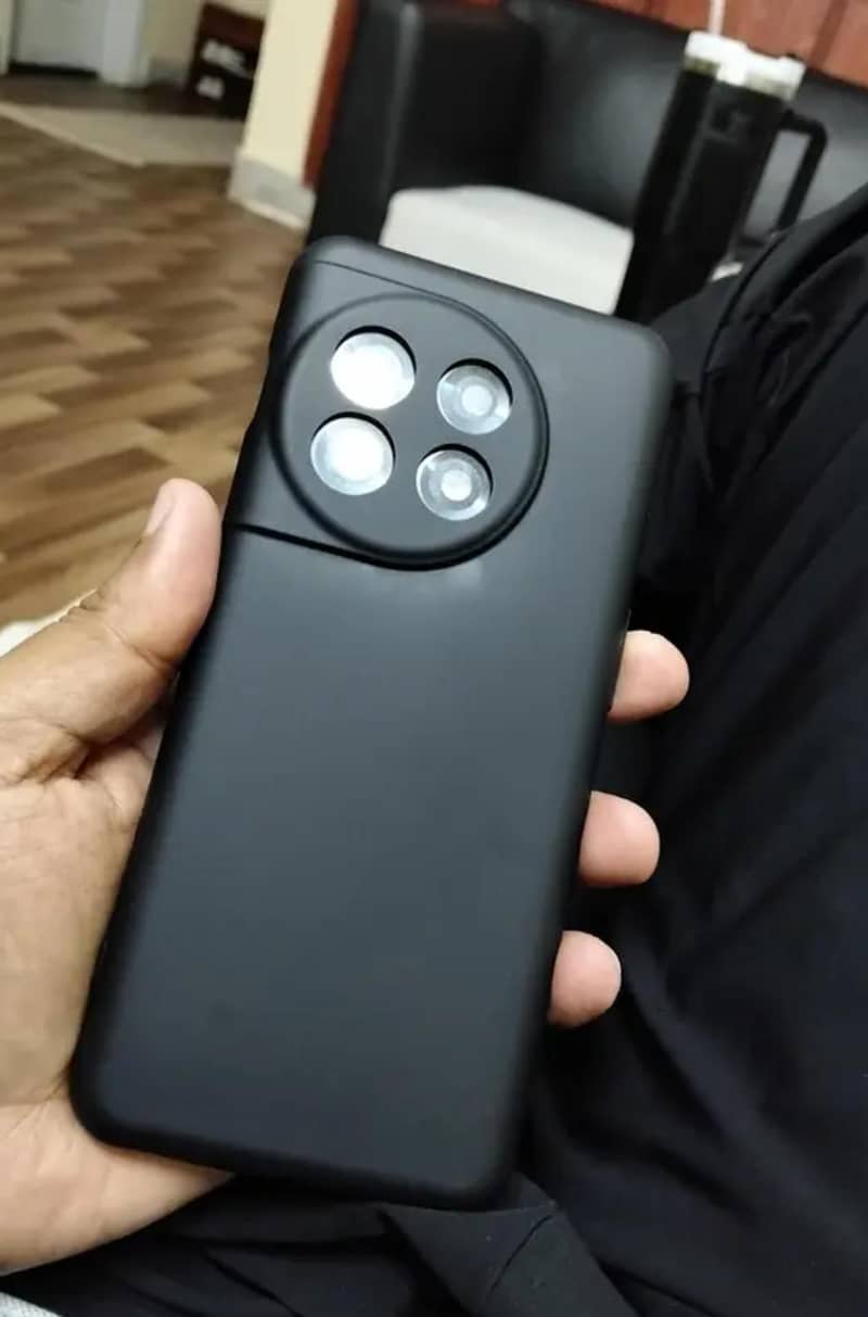 One Plus 11 2