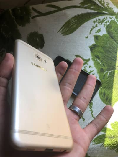 Samsung Mobile C5 Pro