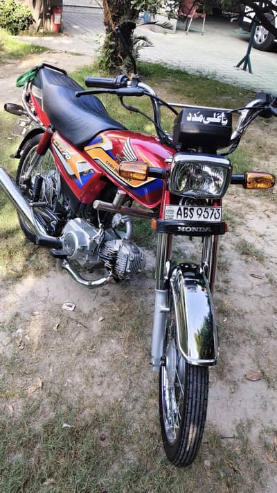 Honda CD 70 gold condition gold working total original