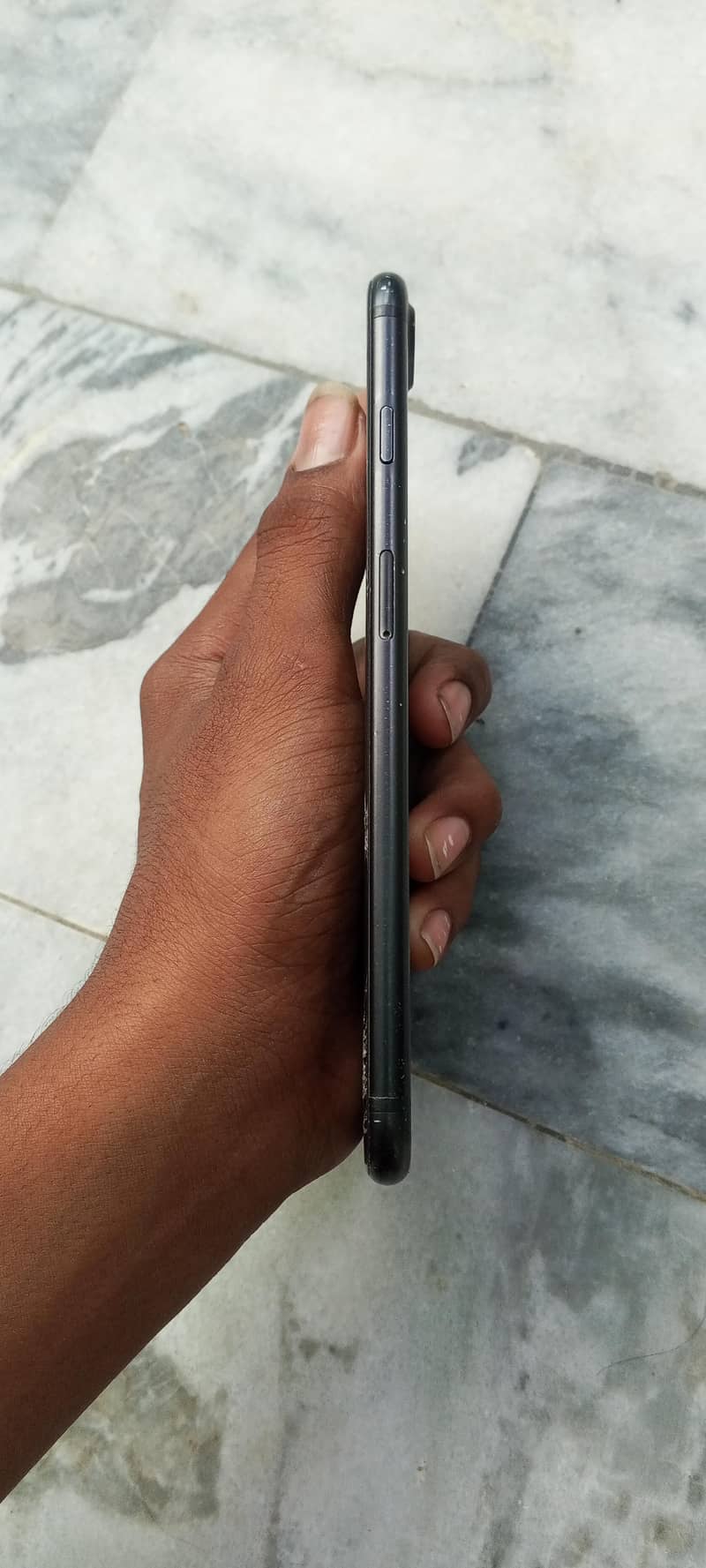 Apple iPhone 7 Plus 1