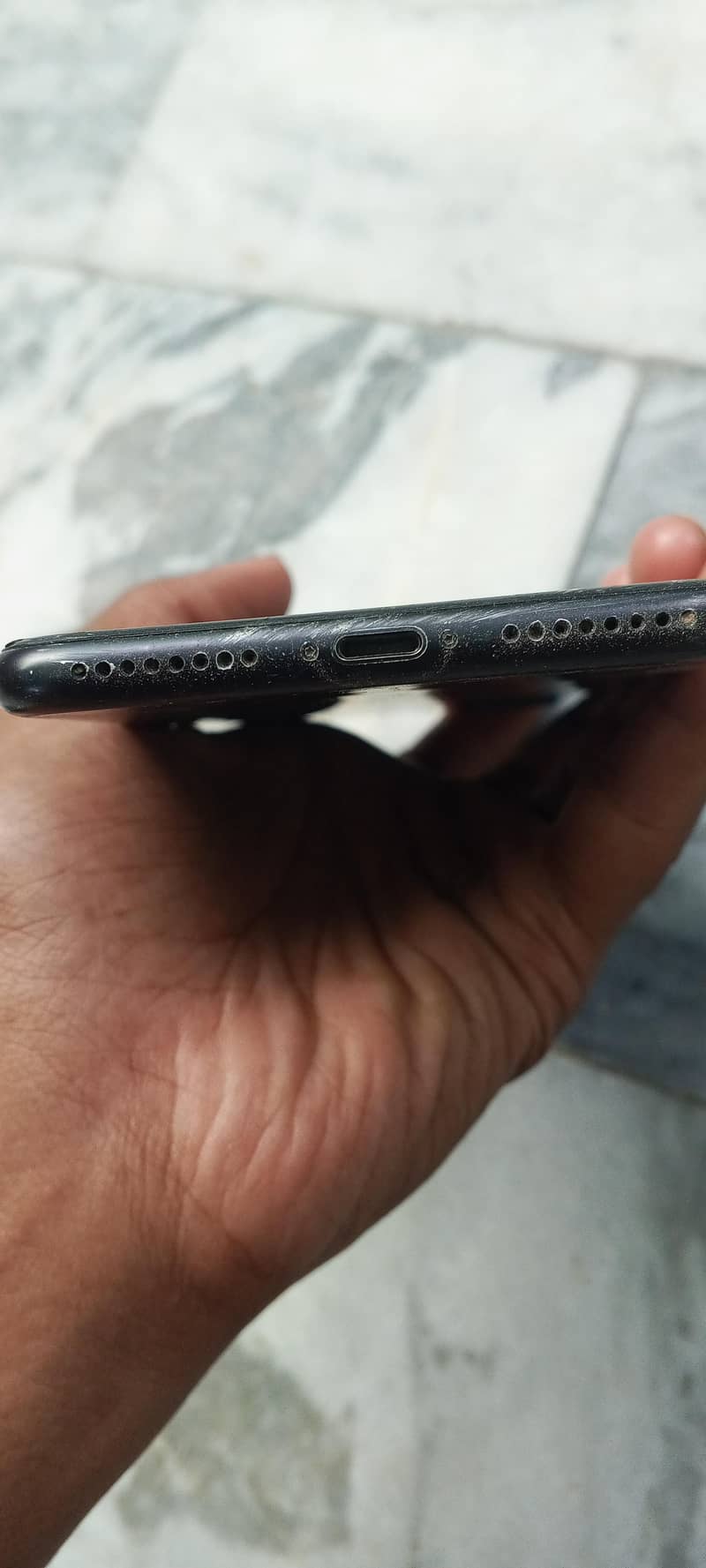 Apple iPhone 7 Plus 2