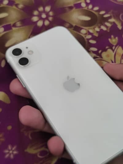 Apple iPhone 11