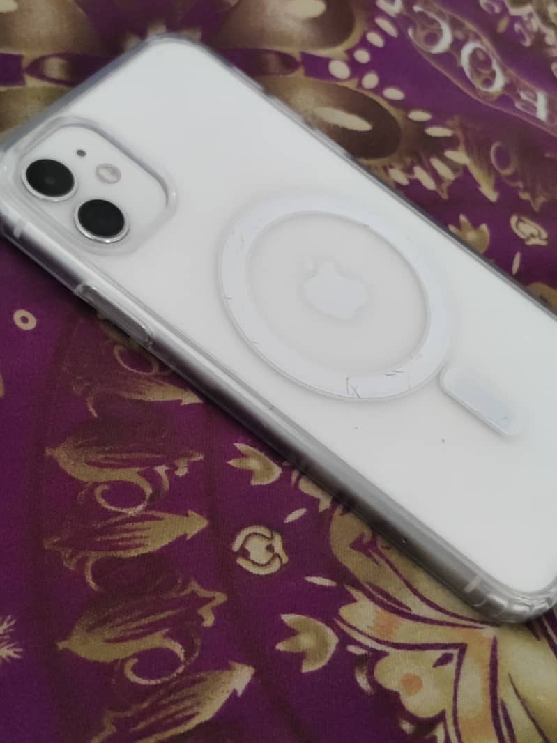 Apple iPhone 11 6