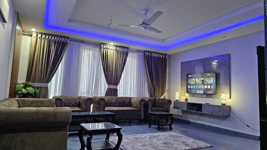 Flat for rent 1bed ROM full furnished apartments safe and scour 100%coupe allow