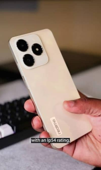 Realme C61