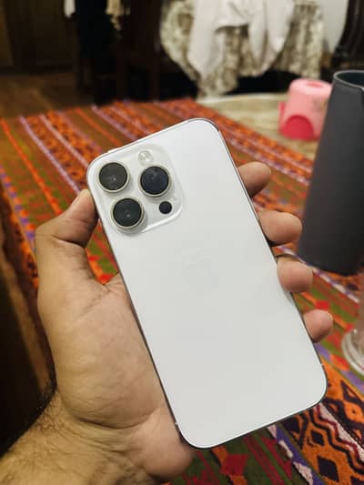 Apple iPhone 14 Pro