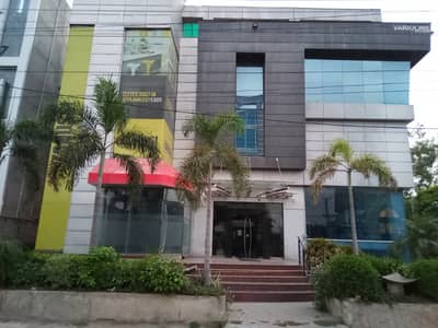 GULBERG ESTATE OFFER,30000 SQFT FURNISHED OFFICE FOR RENT LINK MM ALAM GULBERG III LAHORE