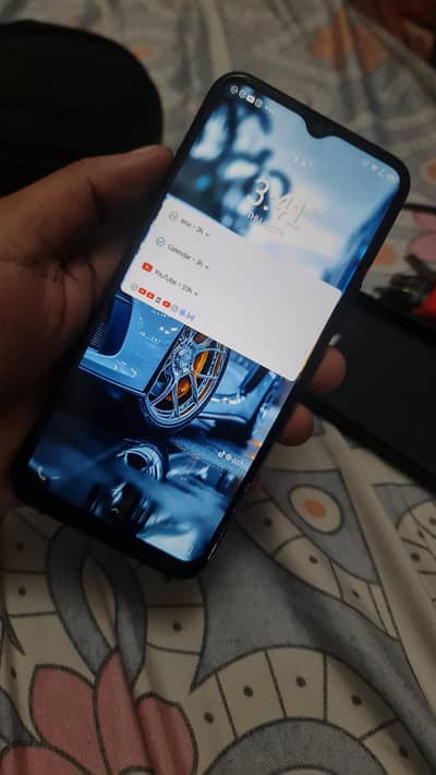 Infinix Hot 8 4/64 official Pta