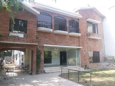 GULBERG ESTATE OFFER,2 KANAL HOUSE FOR SALE NEAR MAIN BOULEVARD GULBERG II LAHORE