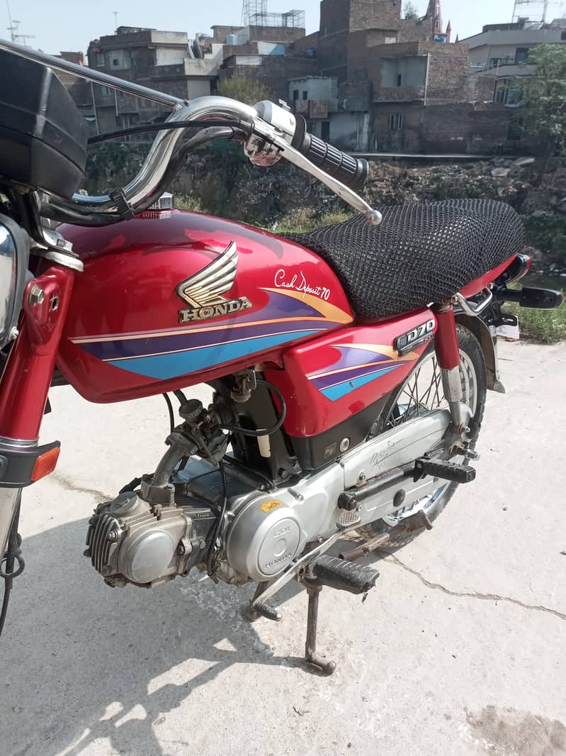 Honda cd 70 9
