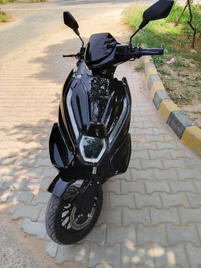 High speed Victor model lithium battery new model New condition