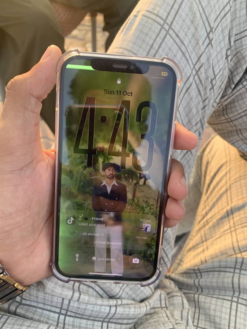 iPhone 12 1