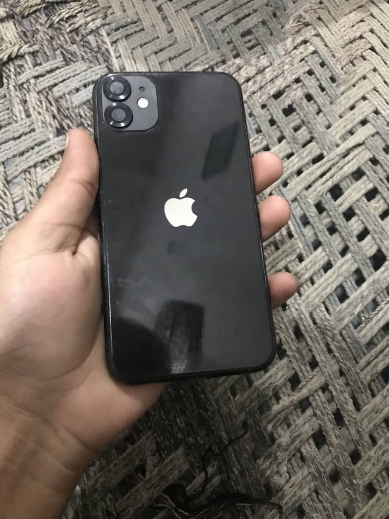 Apple iPhone 11 0