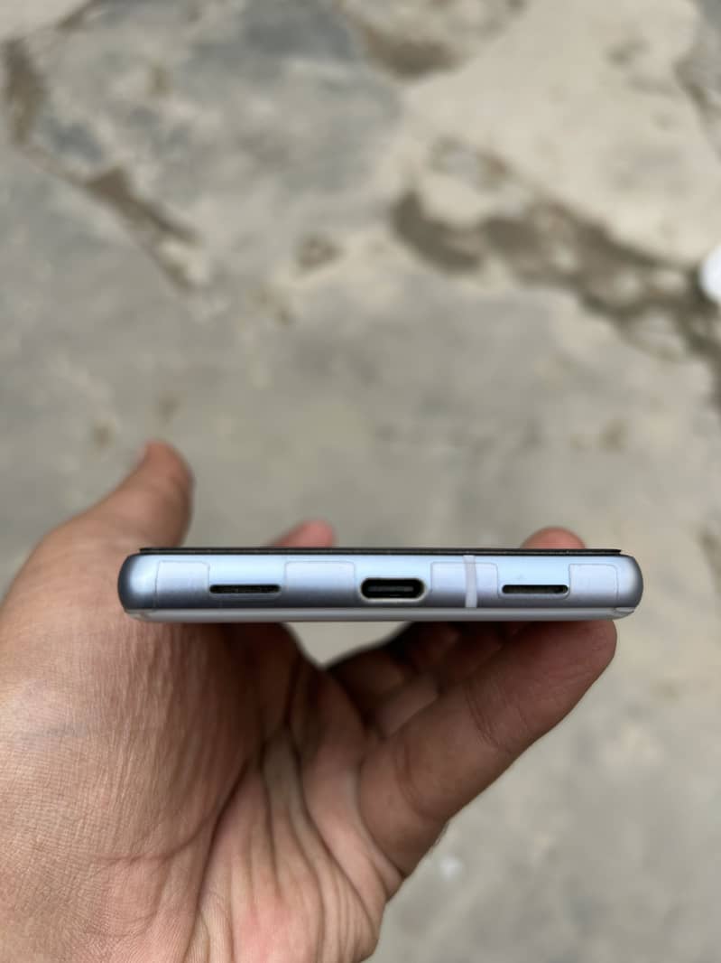 Google Pixel 7a 4