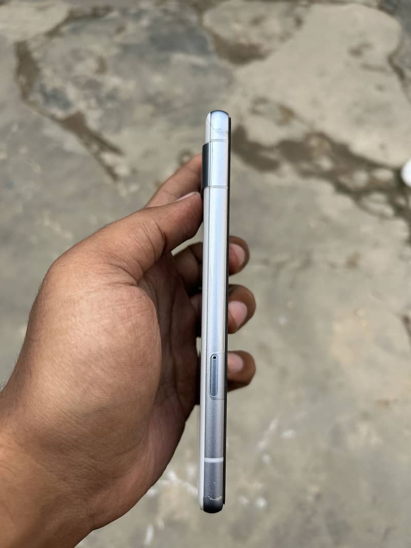 Google Pixel 7a 6