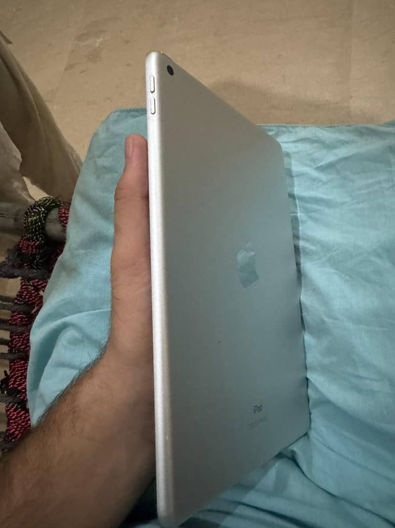 iPad 9 generation 64gb 2