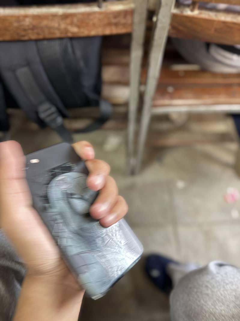 Apple iPhone 8 0