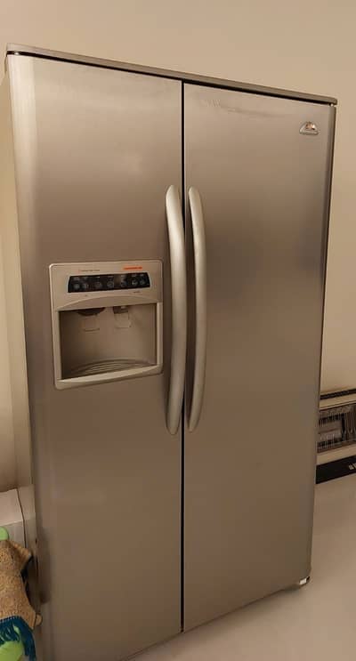 Imporated fridge for sale