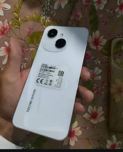 Tecno Spark Go 1