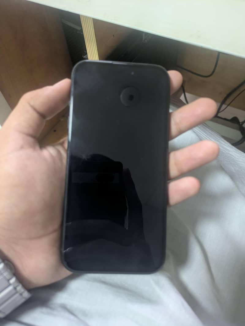 Apple iPhone 15 Pro 6