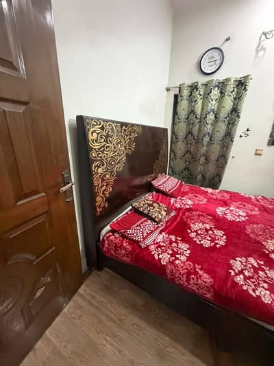 2 Beds for Sale – Urgent Sale at Rs. 40,000
