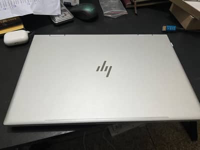 HP Envy 15 Intel Core i5 8th Gen/6GB RAM / 512GB NVMe SSD/Touchscreen