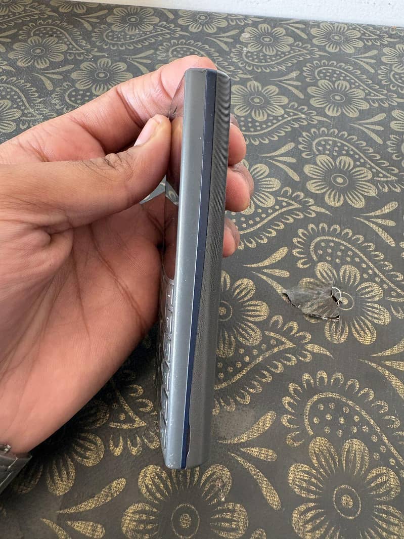 Nokia 106 9