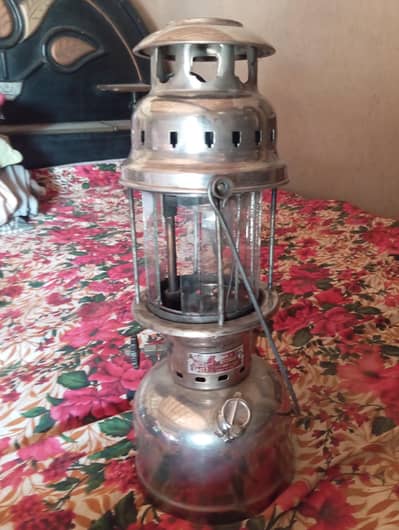 Kerosene light appliances old style