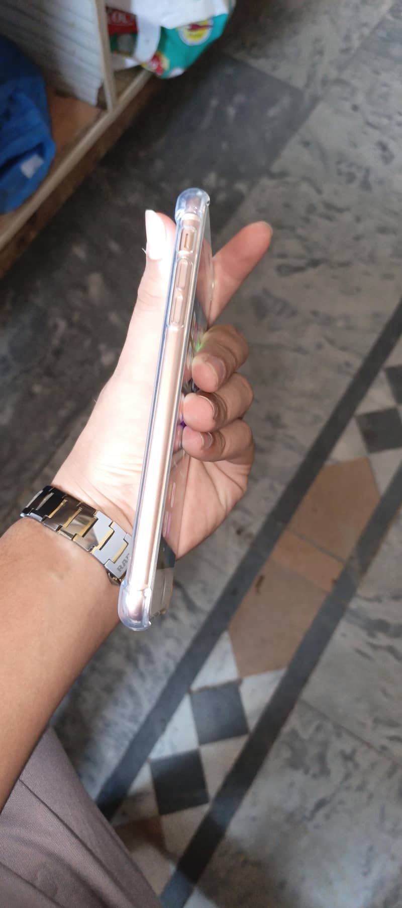 Apple iPhone 8 Plus 7