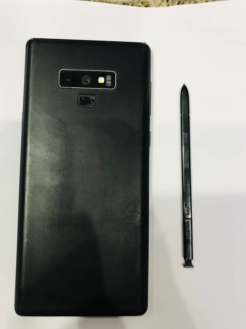 Samsung Mobile Note 9 6
