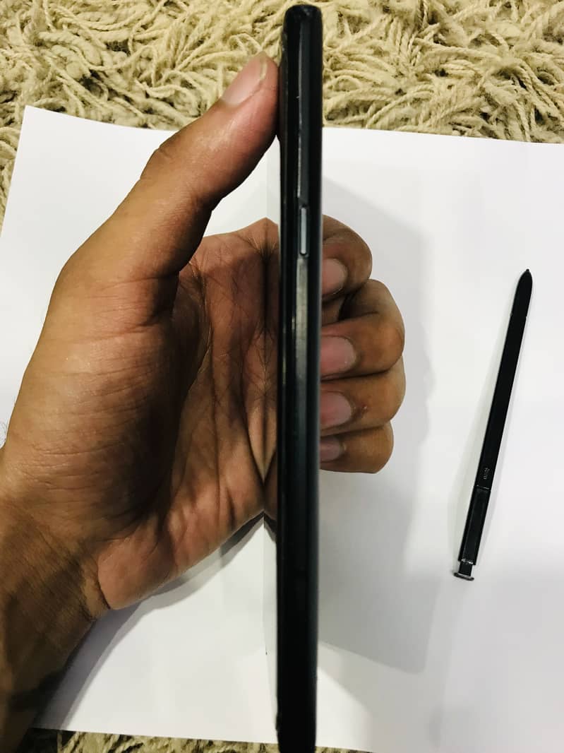 Samsung Mobile Note 9 7