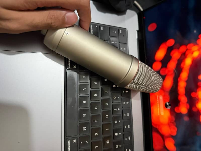 Rode NT1 5th Generation Studio Condenser Microphone / 2 Days Used ...