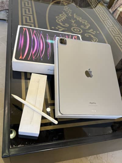 Ipad pro 6th generation 12.9 inch M2
