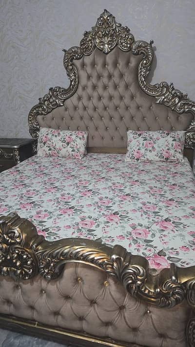 royal bed set