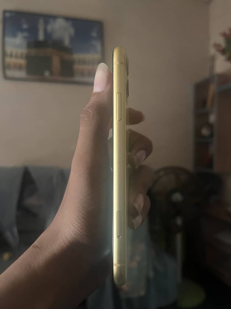 Apple iPhone 11 2