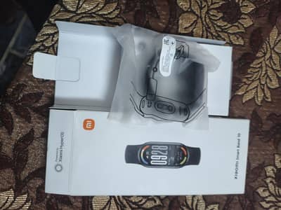 band 10 just box open