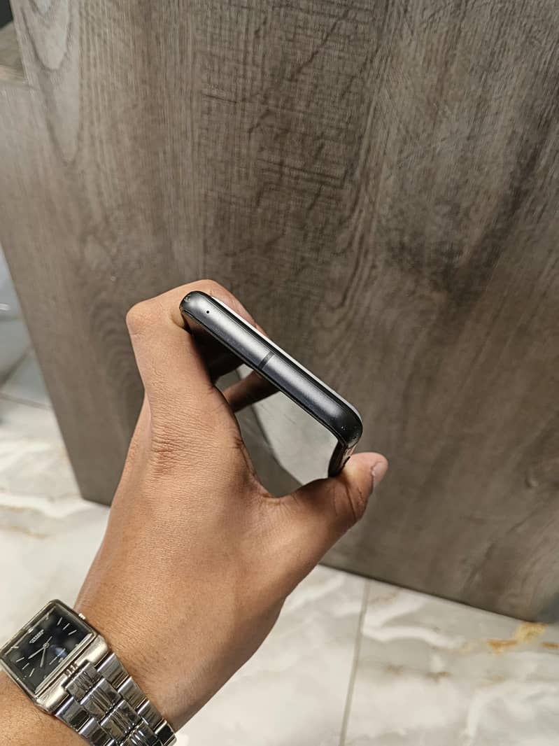 Google Pixel 8 1