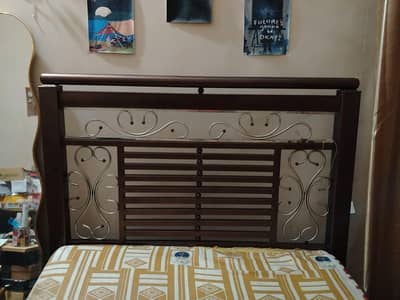 Iron bed