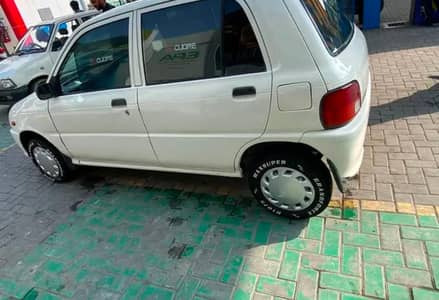 Daihatsu Cuore 2004