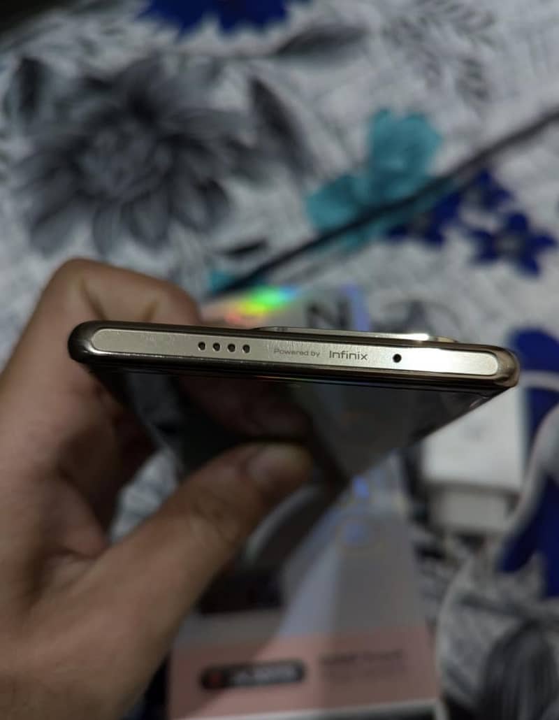 Infinix Zero 30 2
